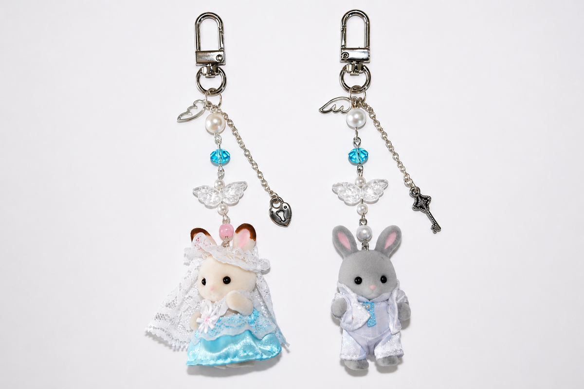 Calico Critters Married Rabbit Couple Charms