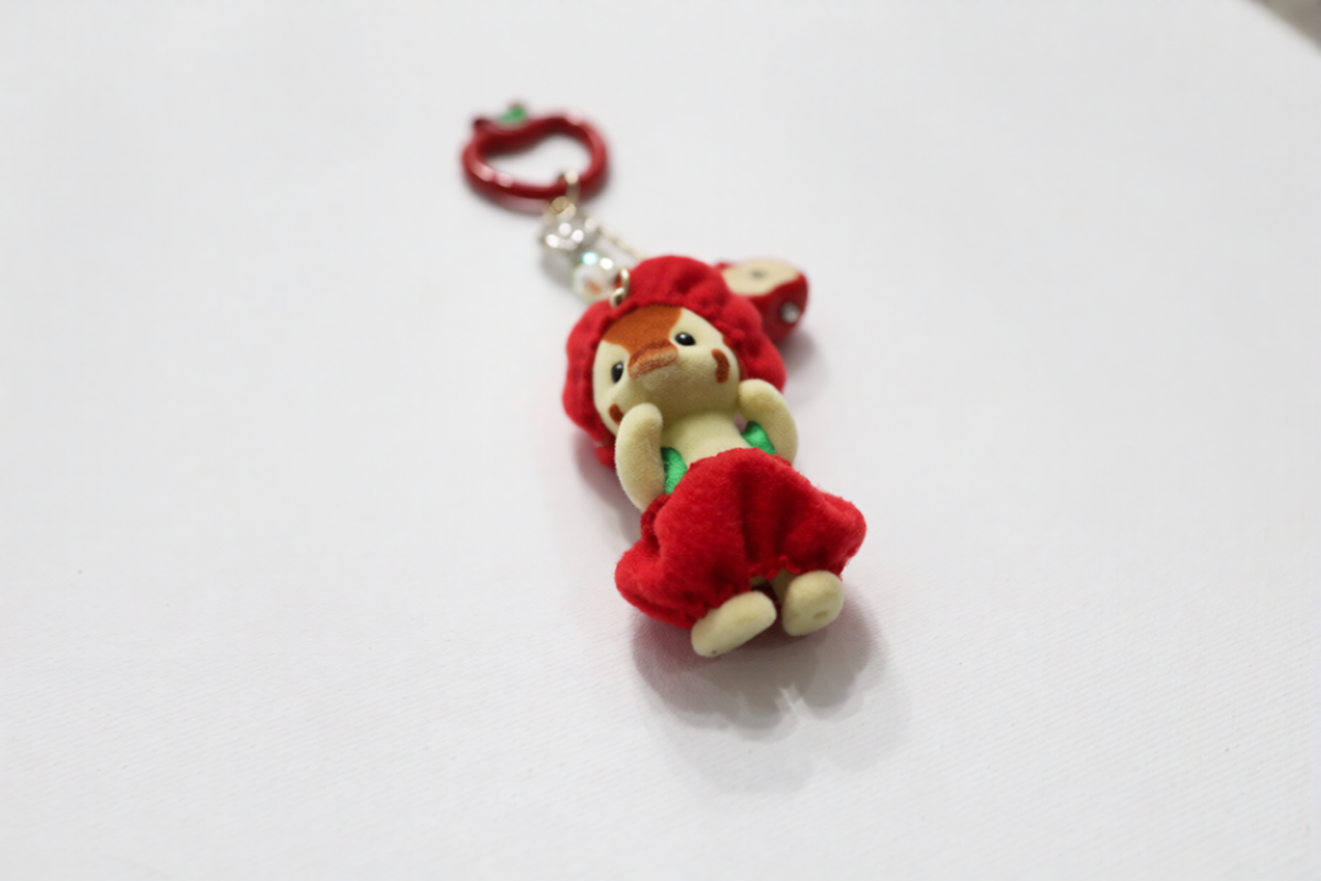 Highbranch Giraffe Baby Apple Keychain ♡
