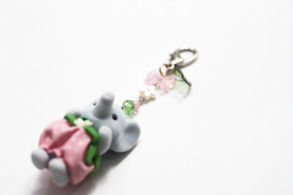 Bubblebrook Elephant Strawberry Keychain ♡