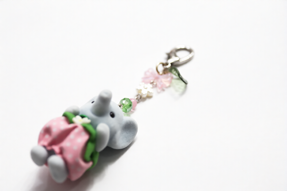 Bubblebrook Elephant Strawberry Keychain ♡